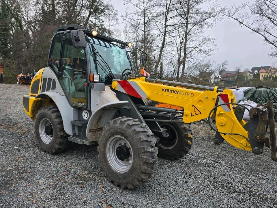 Kramer 680T Radlader 1360 Stunden Teleskoplader Radteleskoplader Teleskopradlader 580T 480T 680 580 480 - جرافة ذات عجلات تلسكوبية: صورة 1 Kramer 680T Radlader 1360 Stunden Teleskoplader Radteleskoplader Teleskopradlader 580T 480T 680 580 480 - جرافة ذات عجلات تلسكوبية: صورة 1