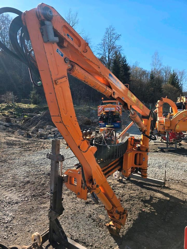Mulag FME 700 MKM Mähausleger 2014 Böschungsmäher Böschungsmulcher Hangmäher Mähtronic Dücker FMK DUA UNA Unimog 405 U400 - جزازة رافعة: صورة 4 Mulag FME 700 MKM Mähausleger 2014 Böschungsmäher Böschungsmulcher Hangmäher Mähtronic Dücker FMK DUA UNA Unimog 405 U400 - جزازة رافعة: صورة 4