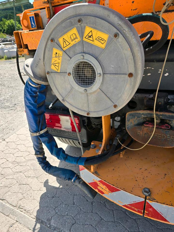 Mulag Heckgewicht mit Gebläse für Unimog 405 u300 U 400 500 UGN UGE 423 427 318 218 530 430 535 Böschungsmäher Böschungsmulcher Dücker - مفرشة الرمل/ الملح: صورة 3 Mulag Heckgewicht mit Gebläse für Unimog 405 u300 U 400 500 UGN UGE 423 427 318 218 530 430 535 Böschungsmäher Böschungsmulcher Dücker - مفرشة الرمل/ الملح: صورة 3