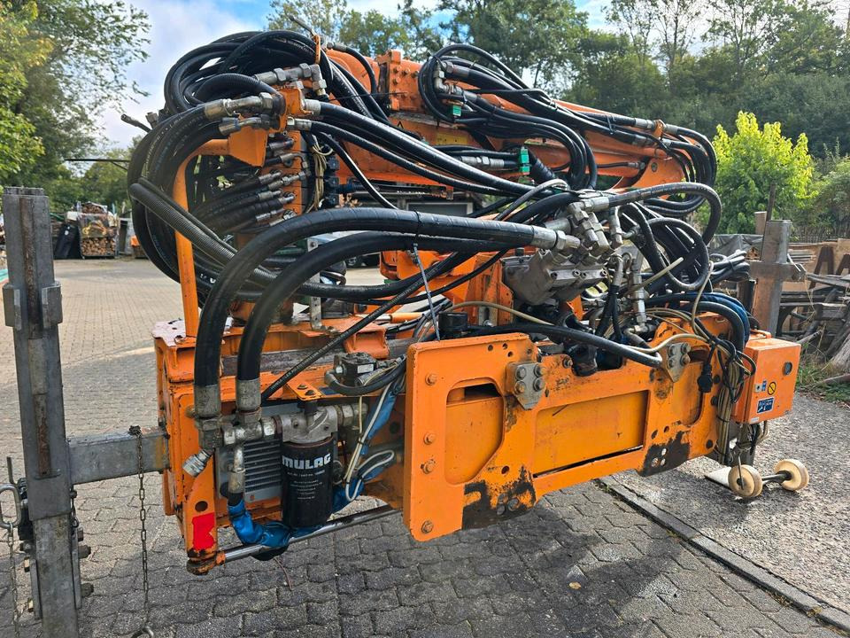 Mulag MFK 600 Mähausleger mit Randstreifenmäher MRF 350 Böschungsmäher Böschungsmulcher Hangmäher MKM 700 FME 600 500 - ذراع تطويل: صورة 2 Mulag MFK 600 Mähausleger mit Randstreifenmäher MRF 350 Böschungsmäher Böschungsmulcher Hangmäher MKM 700 FME 600 500 - ذراع تطويل: صورة 2