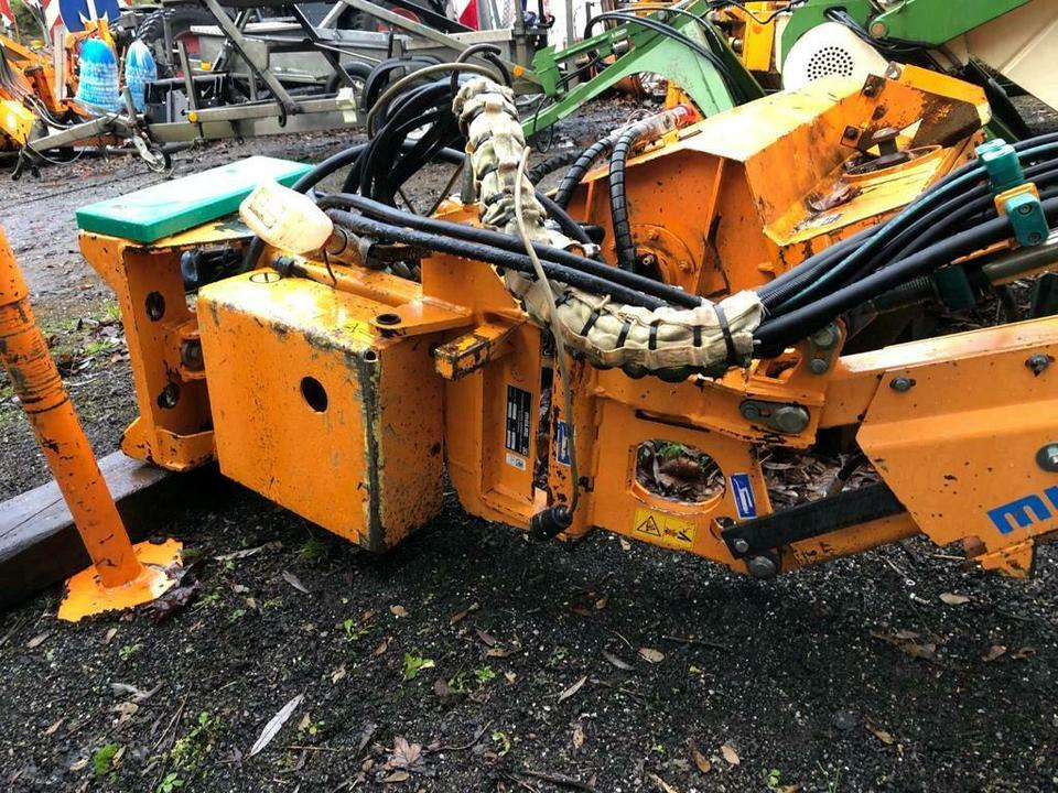 Mulag MRK 300 Randstreifenmäher Böschungsmulcher Mähausleger MKM - ذراع تطويل: صورة 2 Mulag MRK 300 Randstreifenmäher Böschungsmulcher Mähausleger MKM - ذراع تطويل: صورة 2