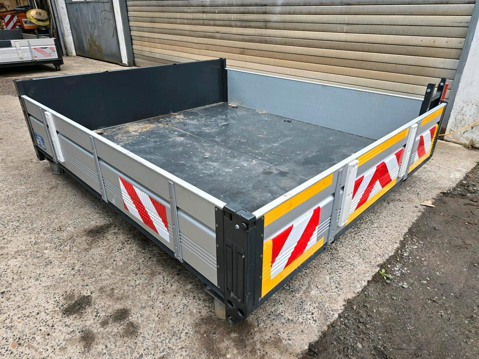 Neue Kipperpritsche Pritsche für Unimog 405 U 318 U318 423 430 429 327 435 U 400 300 290 Mercedes-Benz - صنوق قلاب: صورة 3 Neue Kipperpritsche Pritsche für Unimog 405 U 318 U318 423 430 429 327 435 U 400 300 290 Mercedes-Benz - صنوق قلاب: صورة 3