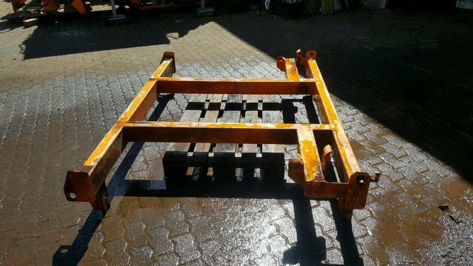 Rahmen für Unimog U 400 300 500 Salzstreuer winterdienst Schmidt - إطار/ شاسيه - آلية المنفعة/ مركبة خاصة: صورة 4 Rahmen für Unimog U 400 300 500 Salzstreuer winterdienst Schmidt - إطار/ شاسيه - آلية المنفعة/ مركبة خاصة: صورة 4