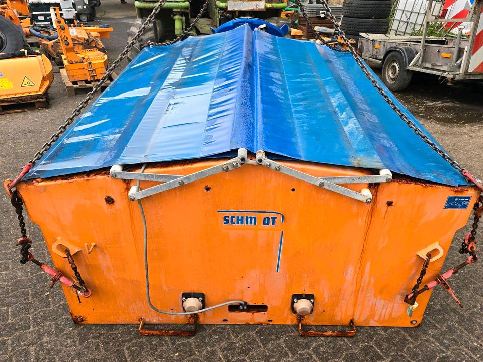 Salzstreuer Stratos F25K-19 für Unimog UGN UGE 424 427 405 U300 U 300 400 500 MERCEDES-BENZ 218 219 318 323 423 427 327 430 429 430 435 Salzsilo Streuautomat Winterdienst - مفرشة الرمل/ الملح: صورة 3 Salzstreuer Stratos F25K-19 für Unimog UGN UGE 424 427 405 U300 U 300 400 500 MERCEDES-BENZ 218 219 318 323 423 427 327 430 429 430 435 Salzsilo Streuautomat Winterdienst - مفرشة الرمل/ الملح: صورة 3