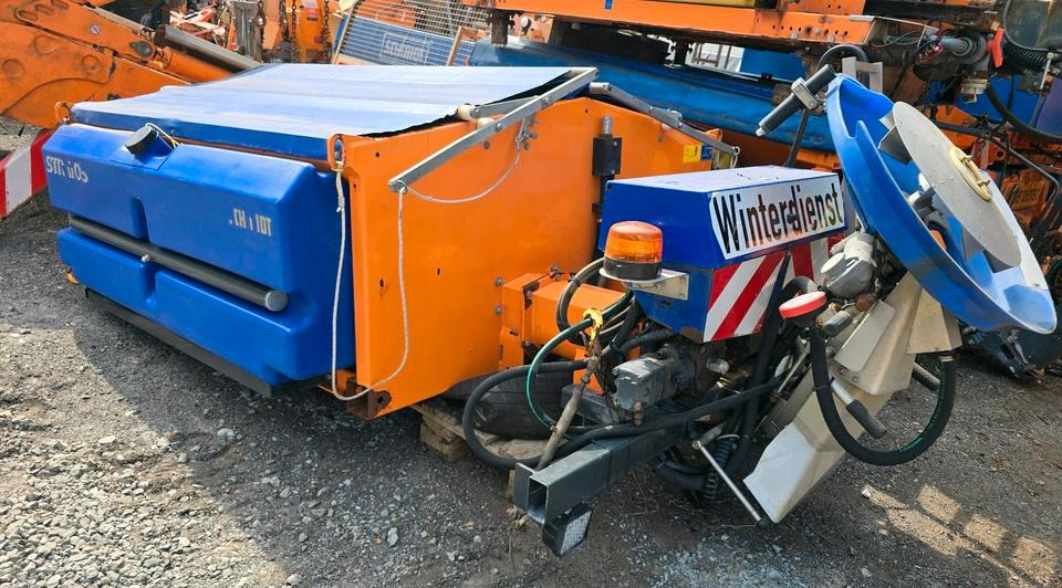 Schmidt Stratos F17L-19 Salzstreuer Streuautomat FS 30 Winterdienst Streusilo für Unimog 405 UGE UGN U 290 300 20 - مفرشة الرمل/ الملح: صورة 1 Schmidt Stratos F17L-19 Salzstreuer Streuautomat FS 30 Winterdienst Streusilo für Unimog 405 UGE UGN U 290 300 20 - مفرشة الرمل/ الملح: صورة 1