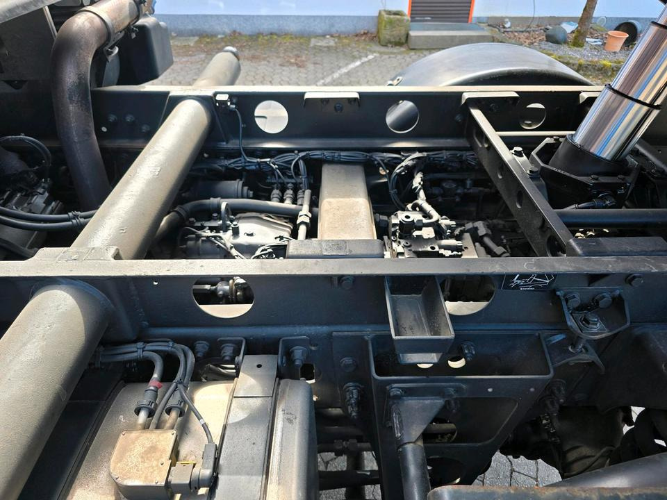شاحنة قلاب Unimog 218 EAS 14000km Hydrostat Mercedes Benz 405 U 218 219 318 323 427 423: صورة 15