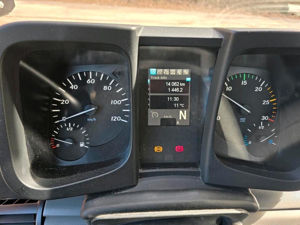 شاحنة قلاب Unimog 218 EAS 14000km Hydrostat Mercedes Benz 405 U 218 219 318 323 427 423: صورة 10