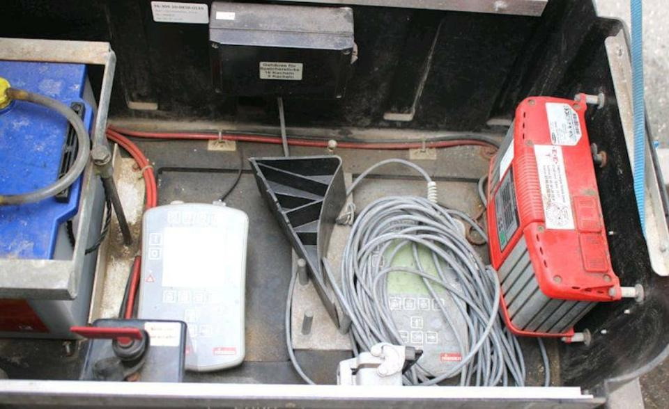 Verkehrsleitanhänger Mersch Nissen Trebbiner Horizont - عربة مقطورة: صورة 4 Verkehrsleitanhänger Mersch Nissen Trebbiner Horizont - عربة مقطورة: صورة 4