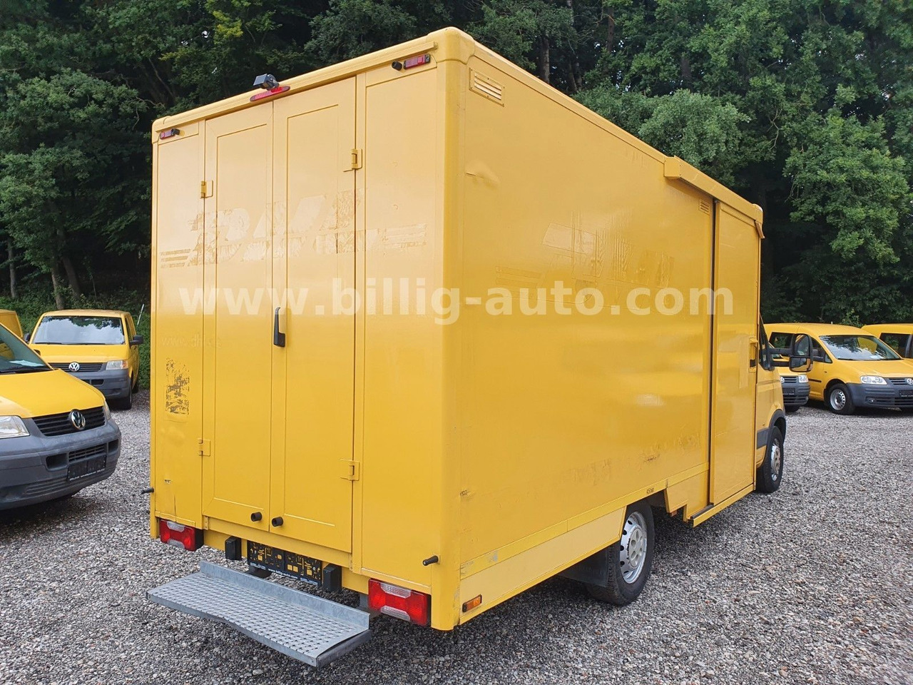 Iveco Daily 1.Hand*EU4* Regale Integralkoffer DHL POST - فان: صورة 4 Iveco Daily 1.Hand*EU4* Regale Integralkoffer DHL POST - فان: صورة 4