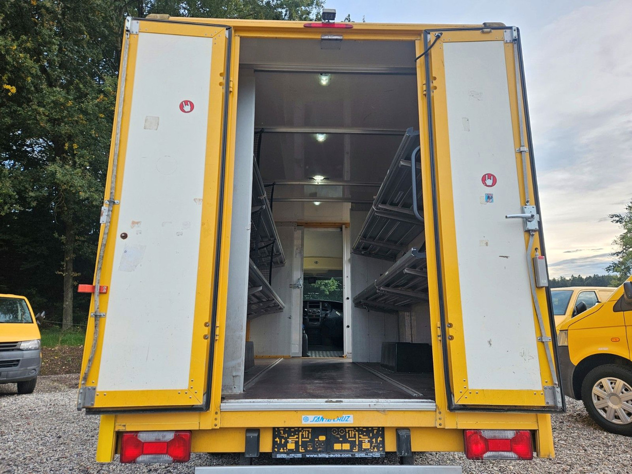 Iveco Daily EURO5 Integralkoffer Koffer Postkoffer - شاحنة مغلقة الصندوق: صورة 4 Iveco Daily EURO5 Integralkoffer Koffer Postkoffer - شاحنة مغلقة الصندوق: صورة 4