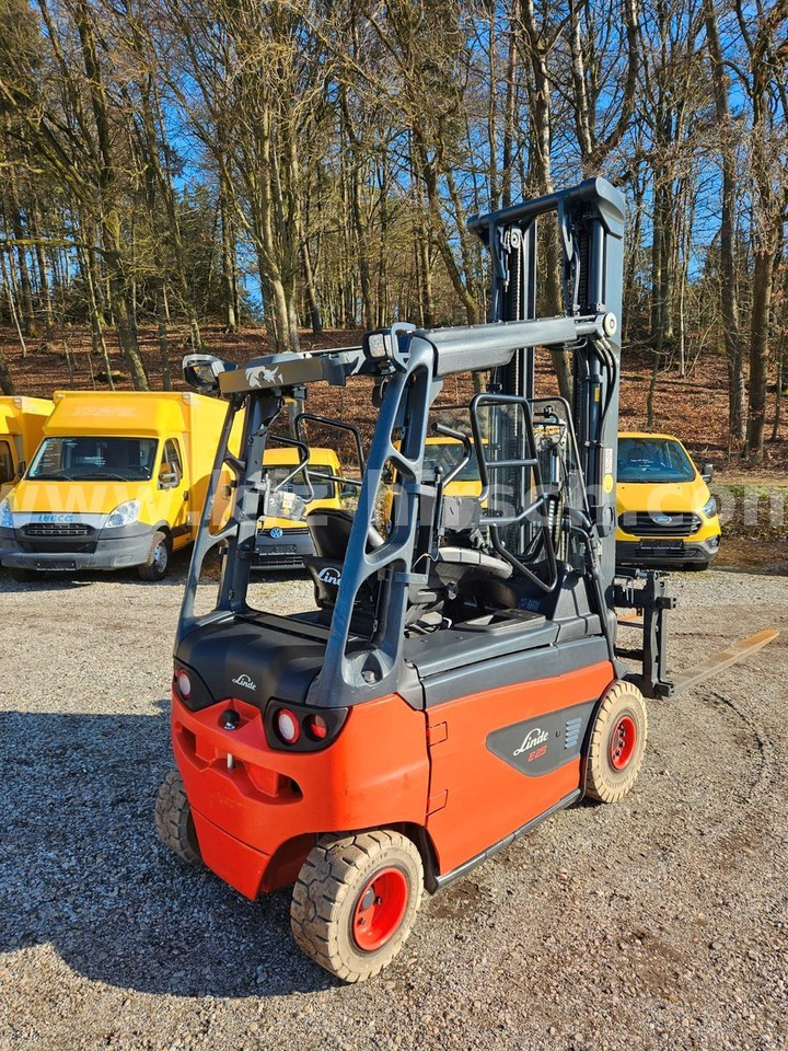 Linde E25 R Roadster , 6.880mm Hubhöhe, StVZO hydr. Zi - رافعة شوكية كهربائية: صورة 3 Linde E25 R Roadster , 6.880mm Hubhöhe, StVZO hydr. Zi - رافعة شوكية كهربائية: صورة 3