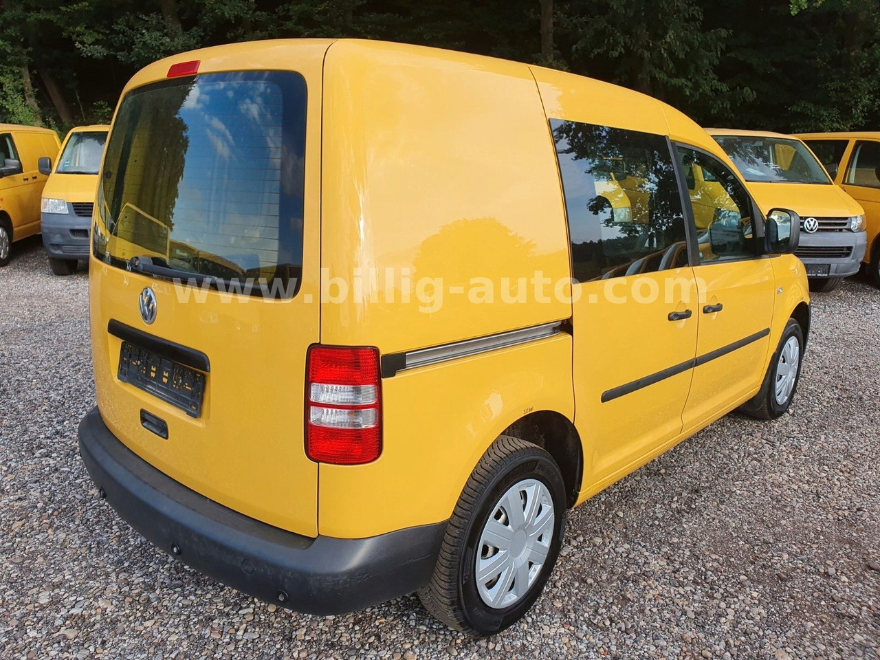 Volkswagen Caddy 2.0 TDI*FLEX-SITZ-PLUS*S-heft*2xS-Türe*EU5 - ميكروباص: صورة 5 Volkswagen Caddy 2.0 TDI*FLEX-SITZ-PLUS*S-heft*2xS-Türe*EU5 - ميكروباص: صورة 5