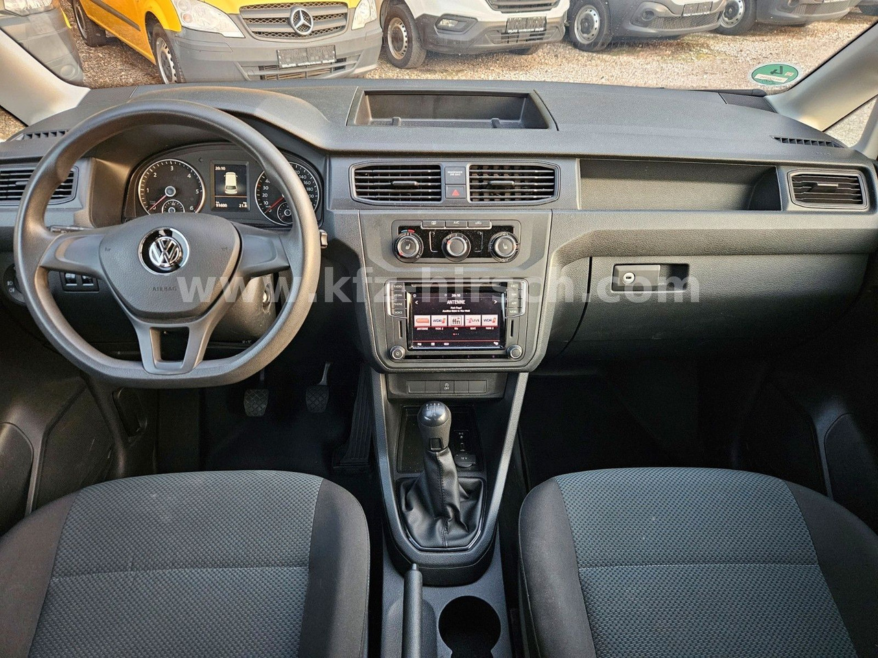 ميكروباص Volkswagen Caddy Temp*Sitzhzg*Navi*Blueth*2xSchiebetüre*1Hd: صورة 8