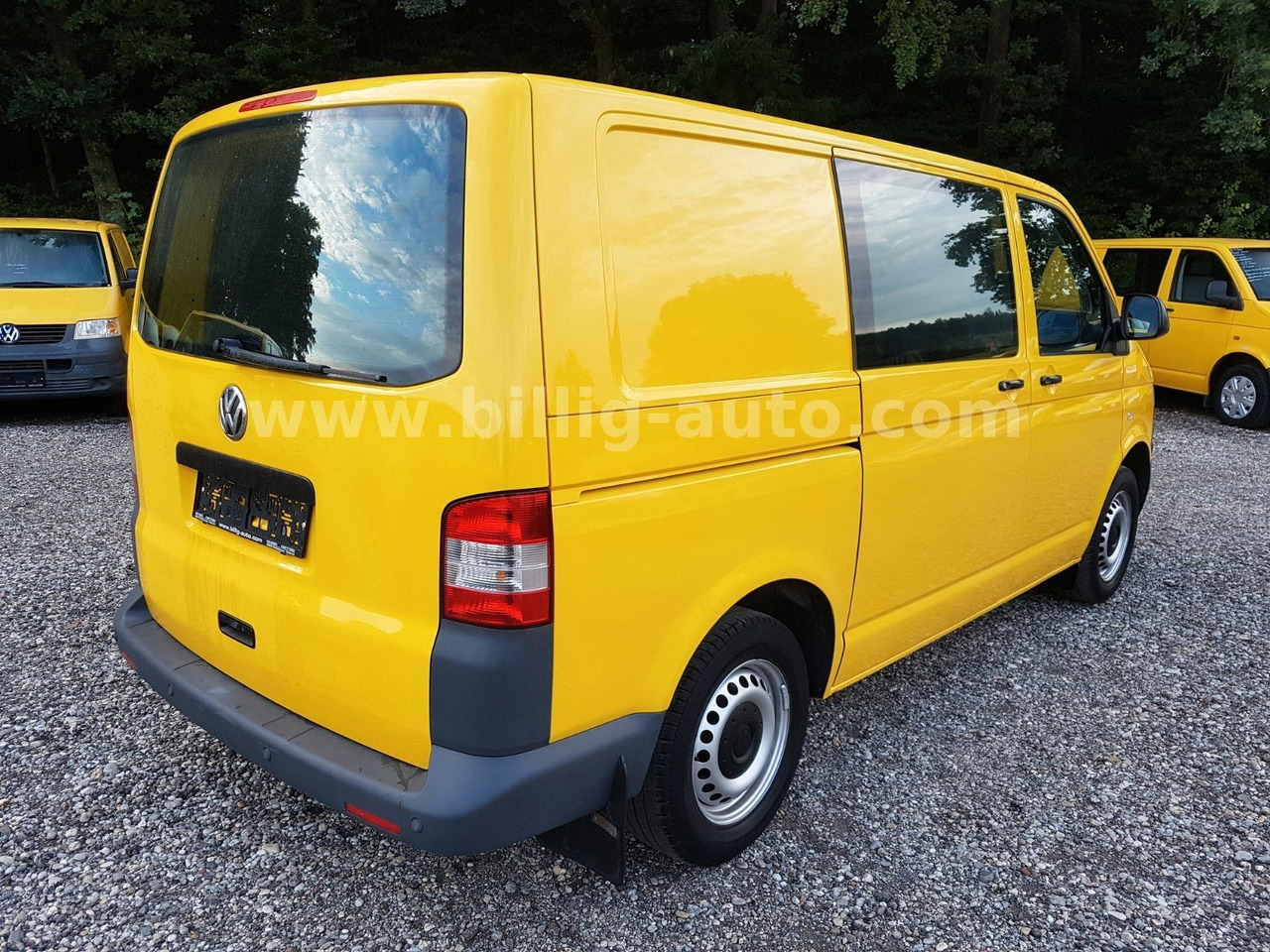 Volkswagen T5 2.0TDI EU5 2xSchiebetüre*Scheckheft - ميكروباص: صورة 5 Volkswagen T5 2.0TDI EU5 2xSchiebetüre*Scheckheft - ميكروباص: صورة 5
