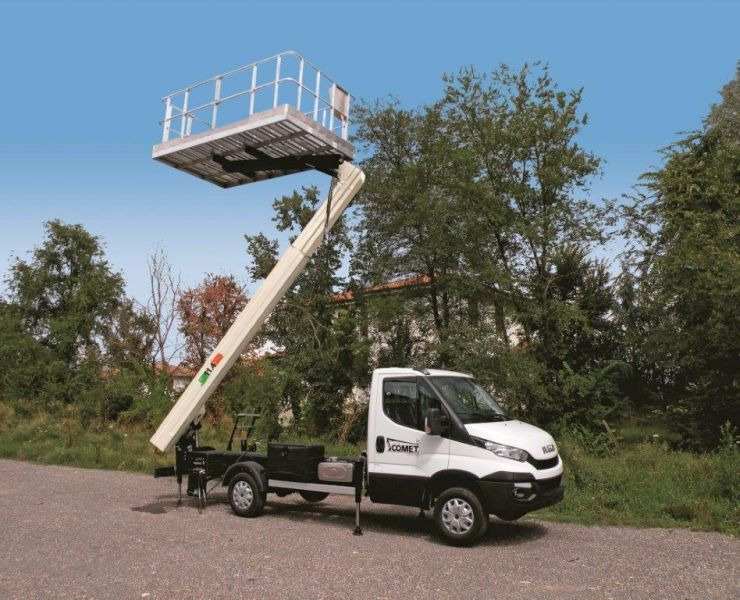 Comet Podnośnik koszowy SOLAR 11m lub 15 m zamontowany na Iveco - منصة تلسكوبية محمولة على شاحنة: صورة 3 Comet Podnośnik koszowy SOLAR 11m lub 15 m zamontowany na Iveco - منصة تلسكوبية محمولة على شاحنة: صورة 3