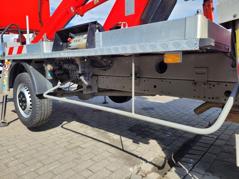 منصة تلسكوبية محمولة على شاحنة Iveco Daily 35S12 podnośnik koszowy 16 m GSR E169TR bucket truck boom lift: صورة 8
