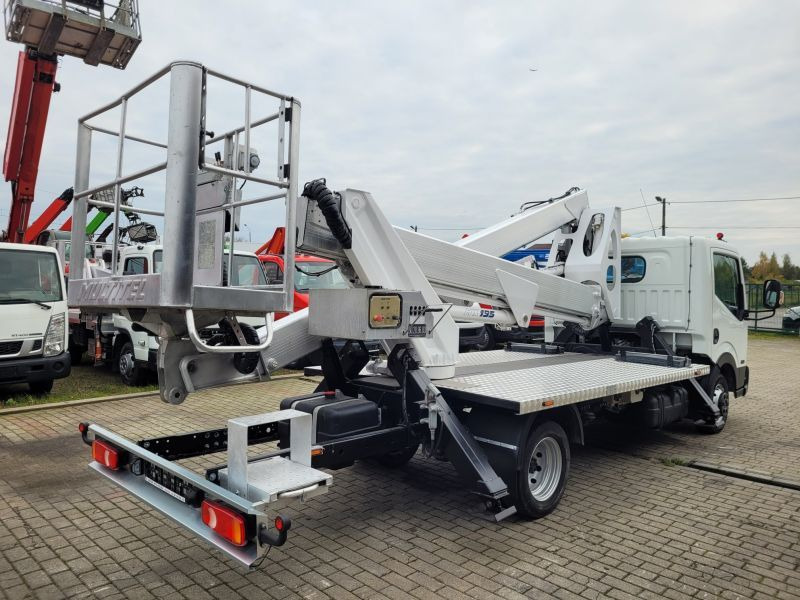 Nissan Cabstar NT400 podnośnik koszowy 20 m Multitel HX195 bucket truck boom lift - منصة تلسكوبية محمولة على شاحنة: صورة 4 Nissan Cabstar NT400 podnośnik koszowy 20 m Multitel HX195 bucket truck boom lift - منصة تلسكوبية محمولة على شاحنة: صورة 4