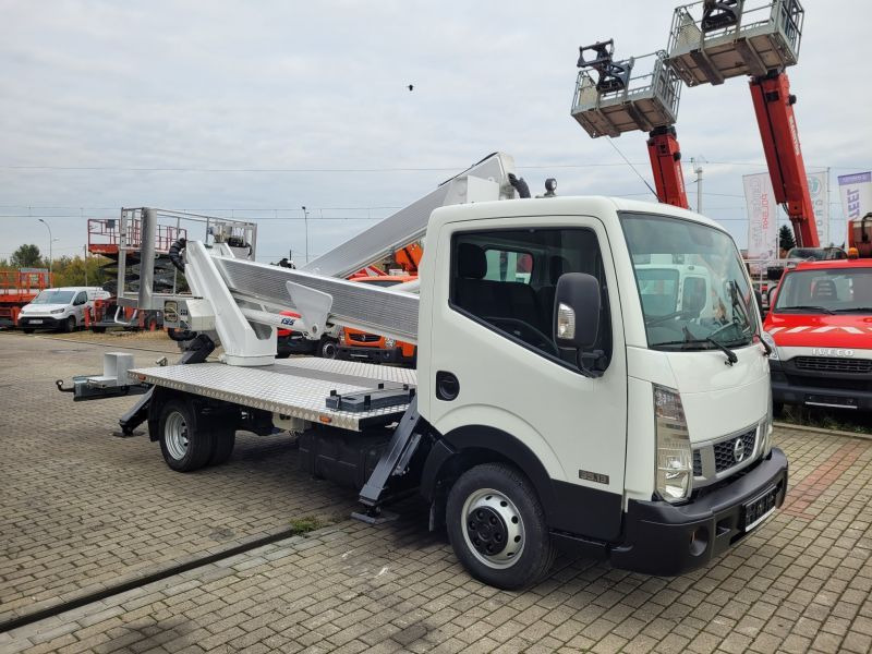 Nissan Nissan Cabstar NT400 podnośnik koszowy 20 m Multitel HX195 - منصة تلسكوبية محمولة على شاحنة: صورة 3 Nissan Nissan Cabstar NT400 podnośnik koszowy 20 m Multitel HX195 - منصة تلسكوبية محمولة على شاحنة: صورة 3