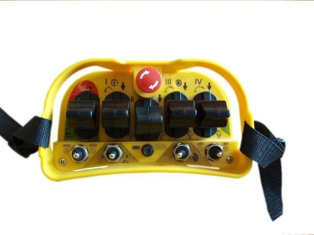 Sterowania radiowe, przewodowe - آليات - معدات الوصول: صورة 3 Sterowania radiowe, przewodowe - آليات - معدات الوصول: صورة 3