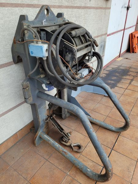 Wciągarka 3,8T do ładowarki obrotowej Dieci Pegasus 40.17, 40.18, 38.16, 45.21 - آليات - معدات الوصول: صورة 3 Wciągarka 3,8T do ładowarki obrotowej Dieci Pegasus 40.17, 40.18, 38.16, 45.21 - آليات - معدات الوصول: صورة 3