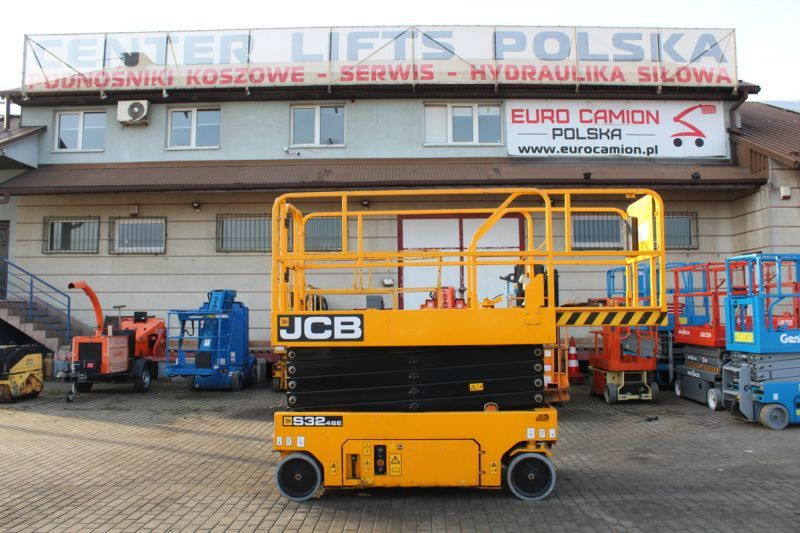 Podnośnik nożycowy elektryczny 12 m JCB S3246E - رافعة هيدروليكية مقصية: صورة 5 Podnośnik nożycowy elektryczny 12 m JCB S3246E - رافعة هيدروليكية مقصية: صورة 5