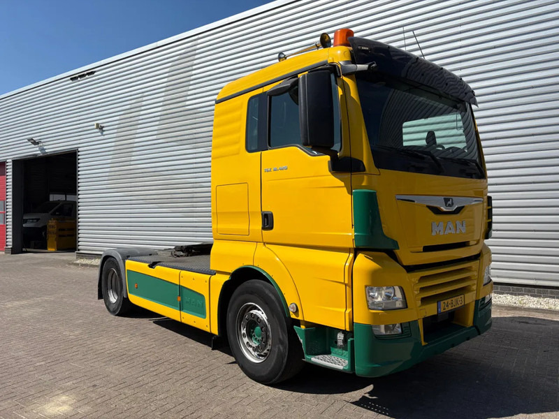 MAN TGX 18.420 4x2 / LOW KM / AUTOMATIC / HOLLAND TRUCK / APK - TUV MEI 2026 / - وحدة جر: صورة 1 MAN TGX 18.420 4x2 / LOW KM / AUTOMATIC / HOLLAND TRUCK / APK - TUV MEI 2026 / - وحدة جر: صورة 1