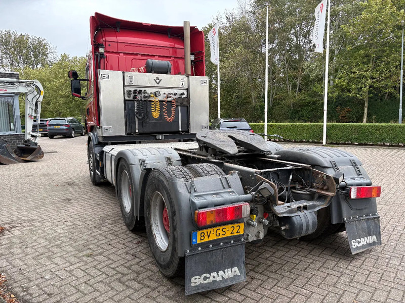 Scania R500 V8 / 6x4 / HANDGESCHAKELD / SCHUIFSCHOTEL / HYDRAULIEK / RETARDER / - وحدة جر: صورة 3 Scania R500 V8 / 6x4 / HANDGESCHAKELD / SCHUIFSCHOTEL / HYDRAULIEK / RETARDER / - وحدة جر: صورة 3