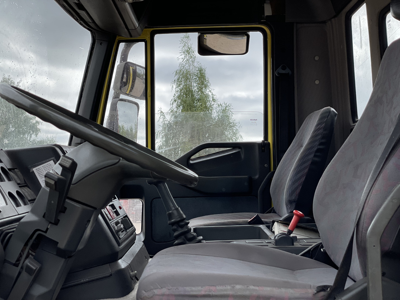 شاحنة قلاب IVECO EUROCARGO: صورة 7