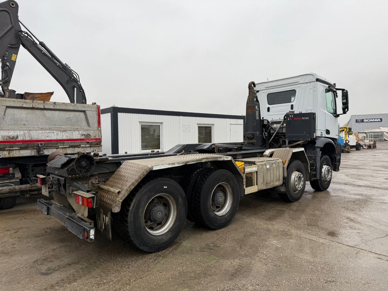 MERCEDES-BENZ Arocs 3245 - شاحنة ذات خطاف: صورة 2 MERCEDES-BENZ Arocs 3245 - شاحنة ذات خطاف: صورة 2