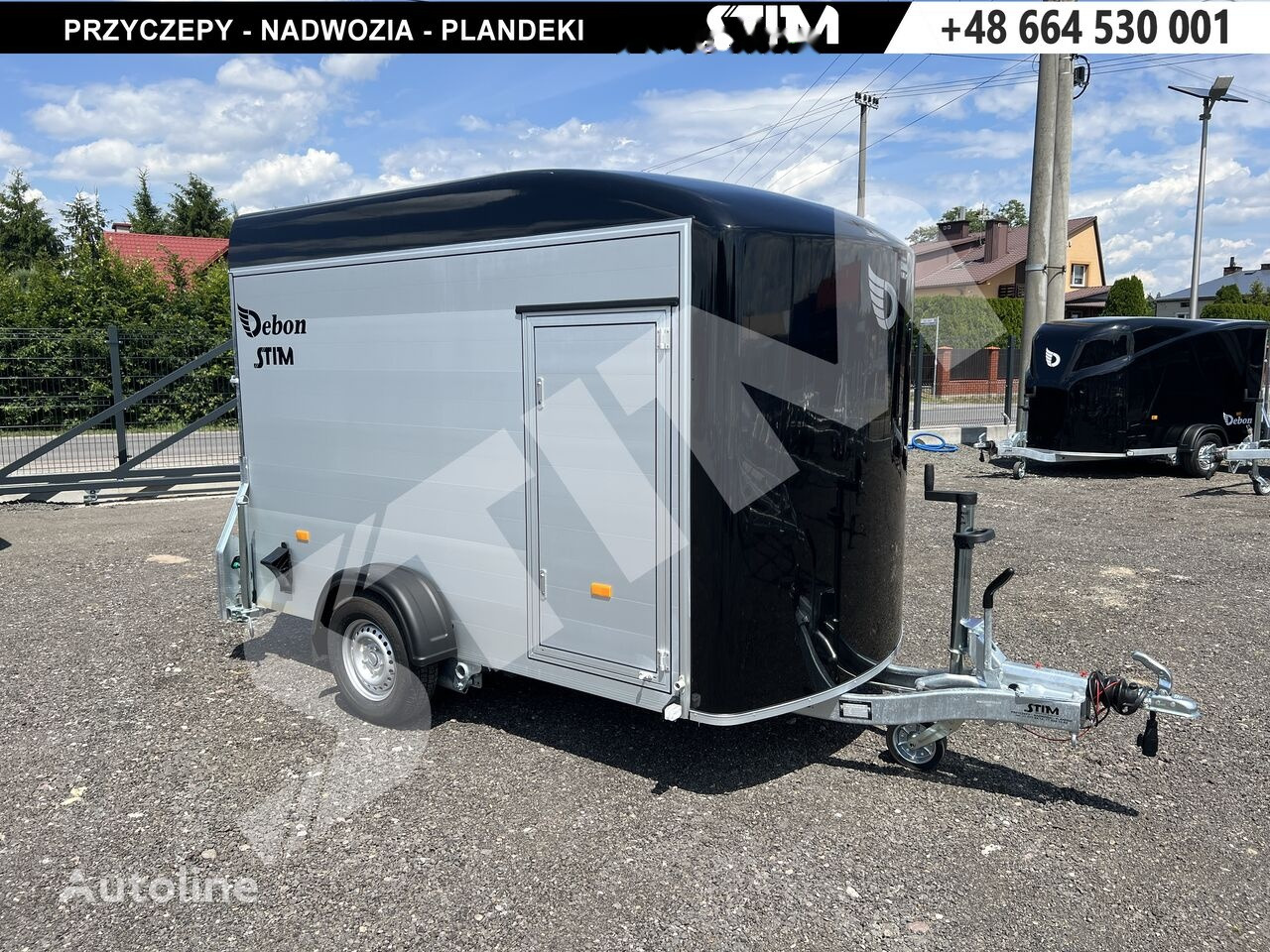 Cheval Liberté C300 - مقطورة صندوق مغلق: صورة 1 Cheval Liberté C300 - مقطورة صندوق مغلق: صورة 1