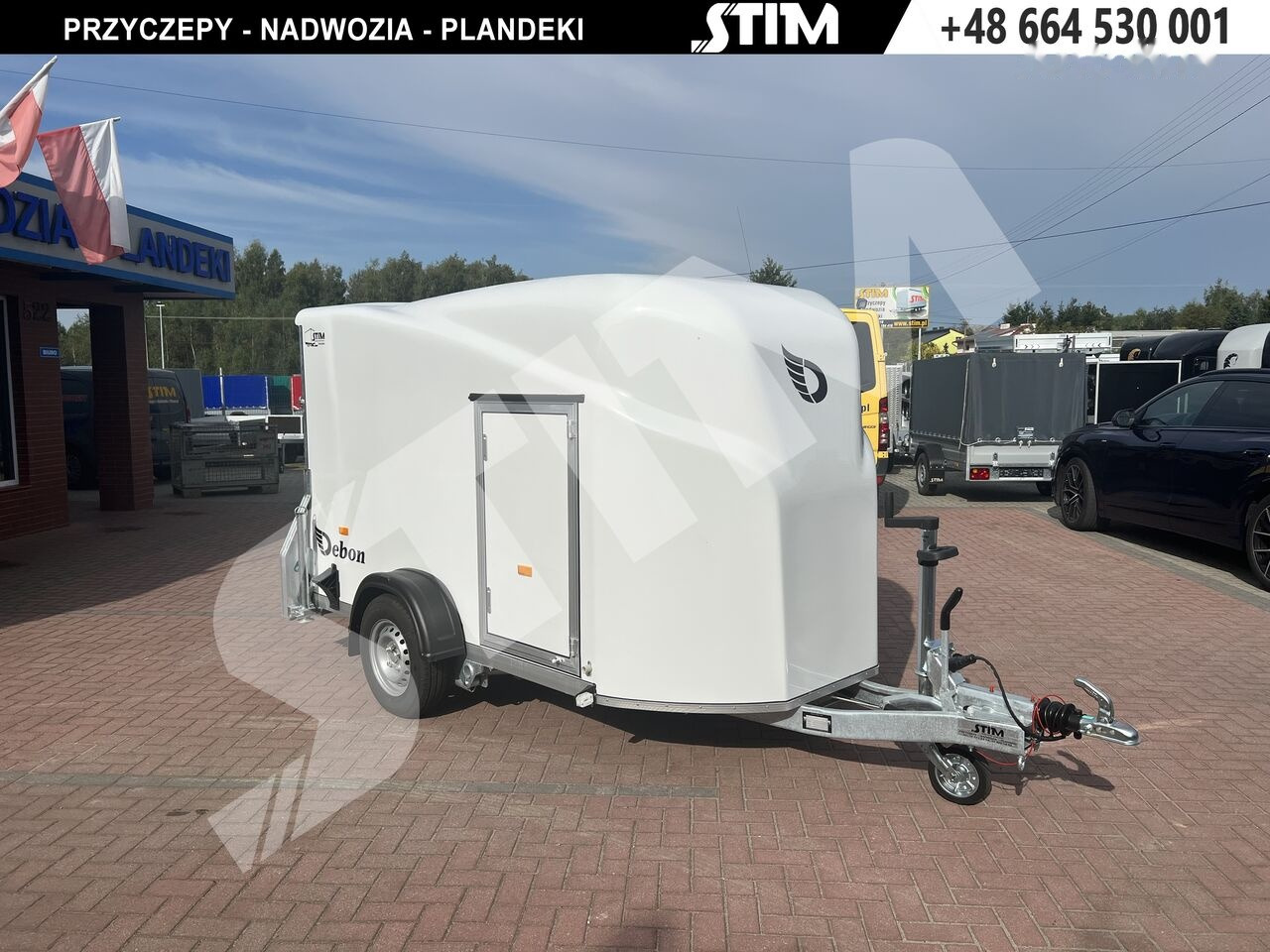 Cheval Liberté Cargo + drzwi boczne - مقطورة صندوق مغلق: صورة 1 Cheval Liberté Cargo + drzwi boczne - مقطورة صندوق مغلق: صورة 1
