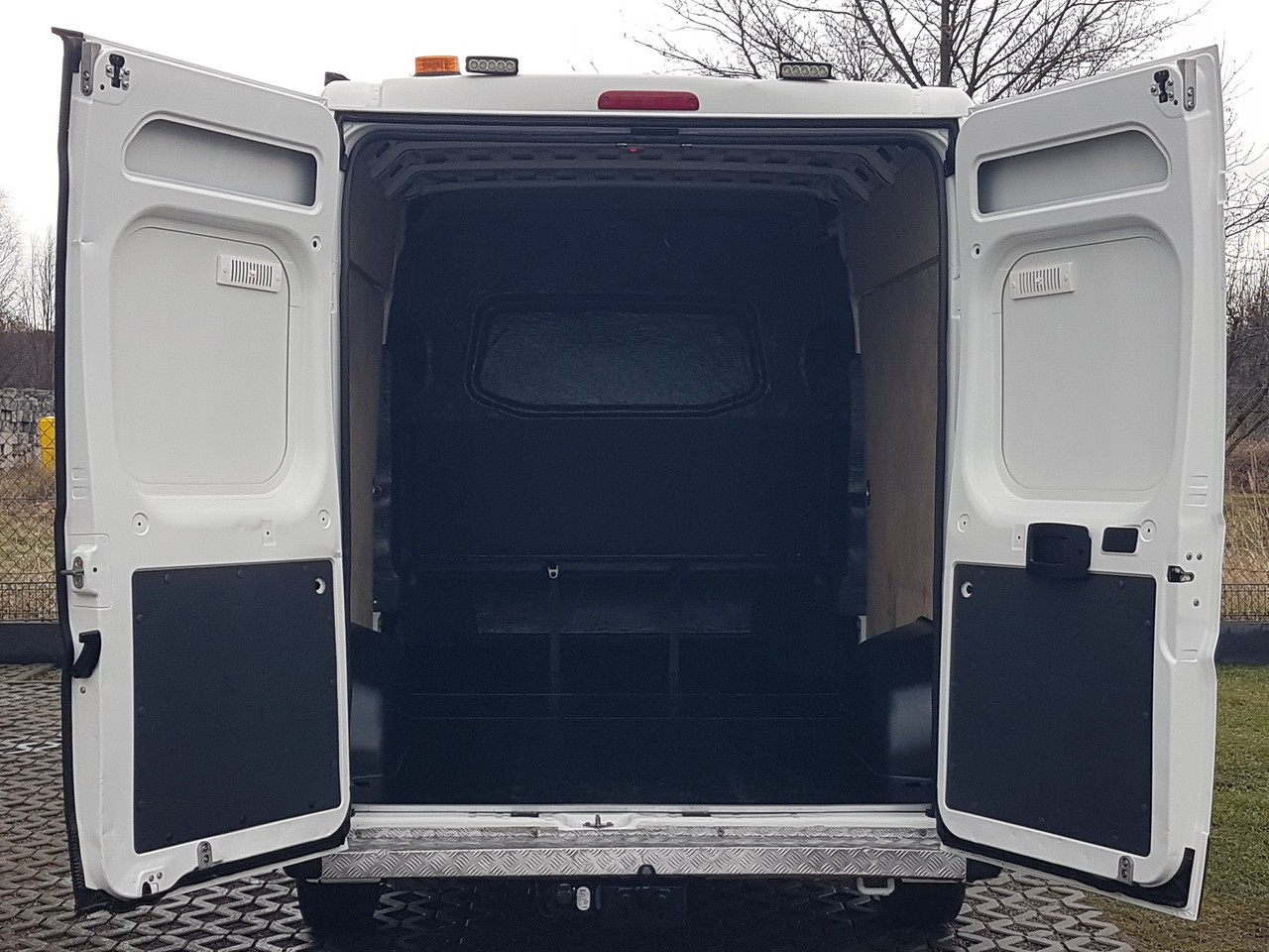CITROEN JUMPER 6 OSÓB DUCATO BOXER KLIMA BRYGADÓWKA DŁUGI WYSOKI - الشاحنات الصغيرة كابينة مزدوجة: صورة 5 CITROEN JUMPER 6 OSÓB DUCATO BOXER KLIMA BRYGADÓWKA DŁUGI WYSOKI - الشاحنات الصغيرة كابينة مزدوجة: صورة 5