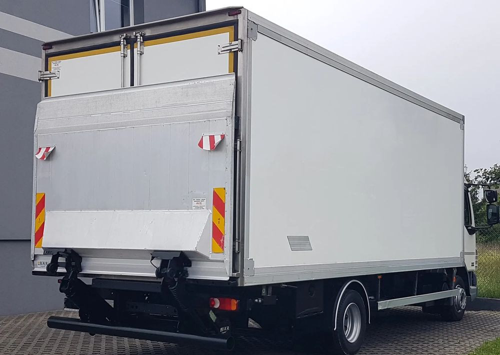 DAF LF 45.180 WINDA CHŁODNIA 15EP - شاحنة الفريزر: صورة 4 DAF LF 45.180 WINDA CHŁODNIA 15EP - شاحنة الفريزر: صورة 4