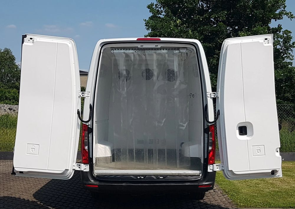 Mercedes-Benz SPRINTER MAXI CHŁODNIA AGREGAT 2 KOMORY GRZANIE IZOTERMA KLIMA BLASZAK VAN FURGON - شاحنة مُبرّدة للتوصيل: صورة 5 Mercedes-Benz SPRINTER MAXI CHŁODNIA AGREGAT 2 KOMORY GRZANIE IZOTERMA KLIMA BLASZAK VAN FURGON - شاحنة مُبرّدة للتوصيل: صورة 5