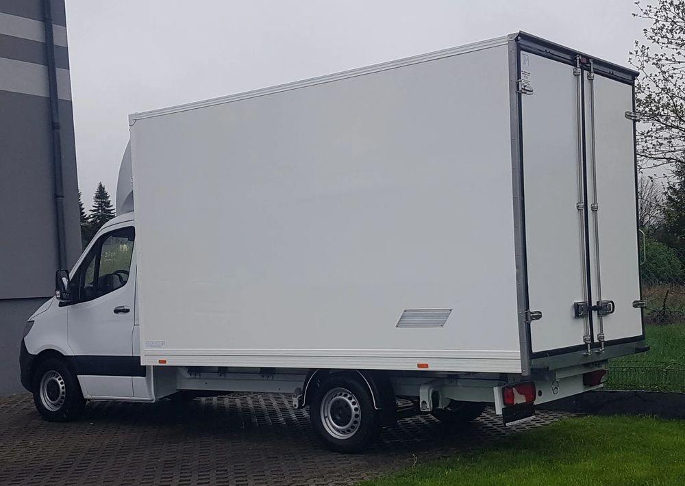 Mercedes-Benz Sprinter KONTENER 8EP 4,11x2,15x2,30 KLIMA 314 CDI MANUAL KRAJOWY AC - شاحنة مغلقة الصندوق: صورة 3 Mercedes-Benz Sprinter KONTENER 8EP 4,11x2,15x2,30 KLIMA 314 CDI MANUAL KRAJOWY AC - شاحنة مغلقة الصندوق: صورة 3