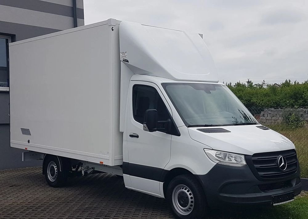 Mercedes-Benz Sprinter KONTENER 8EP 4,11x2,15x2,30 KLIMA 314 CDI MANUAL KRAJOWY - شاحنة مغلقة الصندوق: صورة 1 Mercedes-Benz Sprinter KONTENER 8EP 4,11x2,15x2,30 KLIMA 314 CDI MANUAL KRAJOWY - شاحنة مغلقة الصندوق: صورة 1