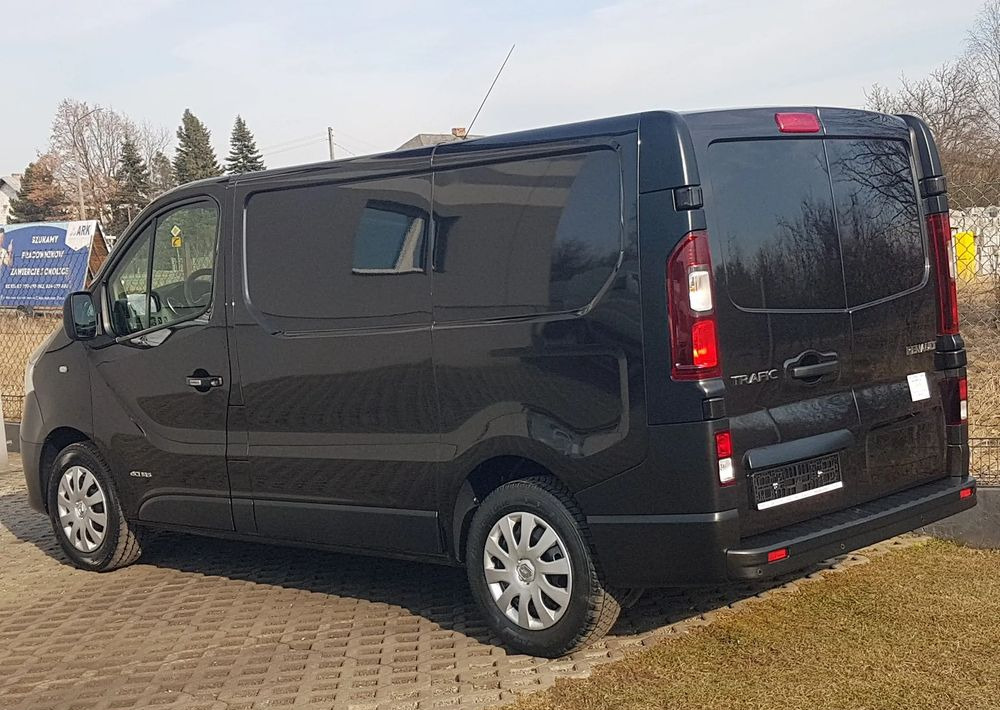Renault TRAFIC KLIMA TEMPOMAT 1,6 DCI 145 BLASZAK VAN FURGON KRAJOWY L1H1 - فان المدمجة: صورة 3 Renault TRAFIC KLIMA TEMPOMAT 1,6 DCI 145 BLASZAK VAN FURGON KRAJOWY L1H1 - فان المدمجة: صورة 3