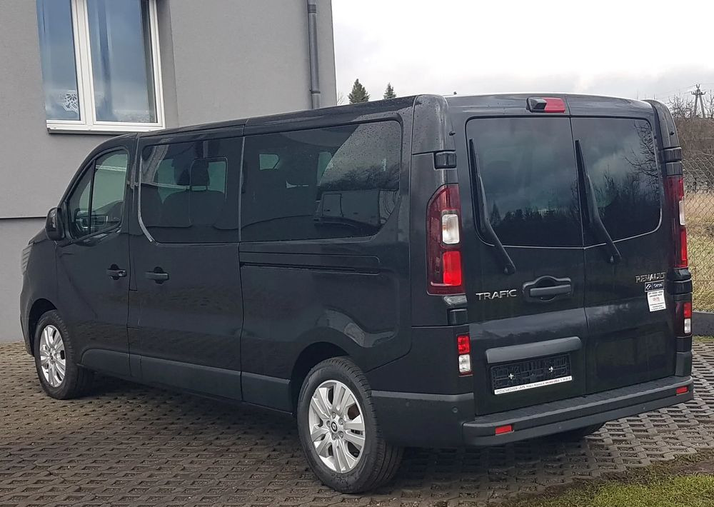 Renault Trafic - سيارة دفع رباعي: صورة 3 Renault Trafic - سيارة دفع رباعي: صورة 3