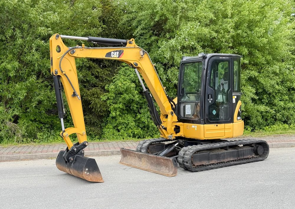 Caterpillar Minikoparka * CAT 305.5 CR * Sprowadzona ! * Bardzo Dobry Stan * Minikoparka - حفار زحاف: صورة 1 Caterpillar Minikoparka * CAT 305.5 CR * Sprowadzona ! * Bardzo Dobry Stan * Minikoparka - حفار زحاف: صورة 1