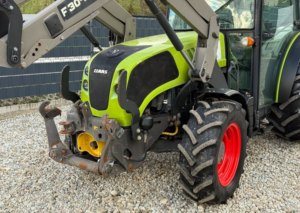 Claas * 240 F NEXOS CLAAS * 4x4 * Sadowniczy * Tur MX F304 * TUZ * Wałek WOM* Ciągnik * Traktor * - جرار: صورة 3 Claas * 240 F NEXOS CLAAS * 4x4 * Sadowniczy * Tur MX F304 * TUZ * Wałek WOM* Ciągnik * Traktor * - جرار: صورة 3