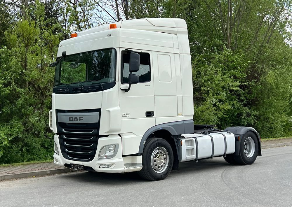 DAF *DAF XF 106 410 Euro 6 * Sprowadzony * Klima Retarder * Bardzo Dobry Stan * Ciągnik Siodłowy - وحدة جر: صورة 2 DAF *DAF XF 106 410 Euro 6 * Sprowadzony * Klima Retarder * Bardzo Dobry Stan * Ciągnik Siodłowy - وحدة جر: صورة 2