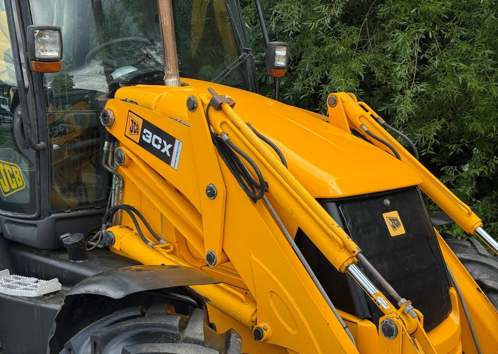 JCB * 3CX * JCB CONTRACTOR * Koparko Ładowarka * Bardzo Dobry Stan - جرافة حفار: صورة 4 JCB * 3CX * JCB CONTRACTOR * Koparko Ładowarka * Bardzo Dobry Stan - جرافة حفار: صورة 4
