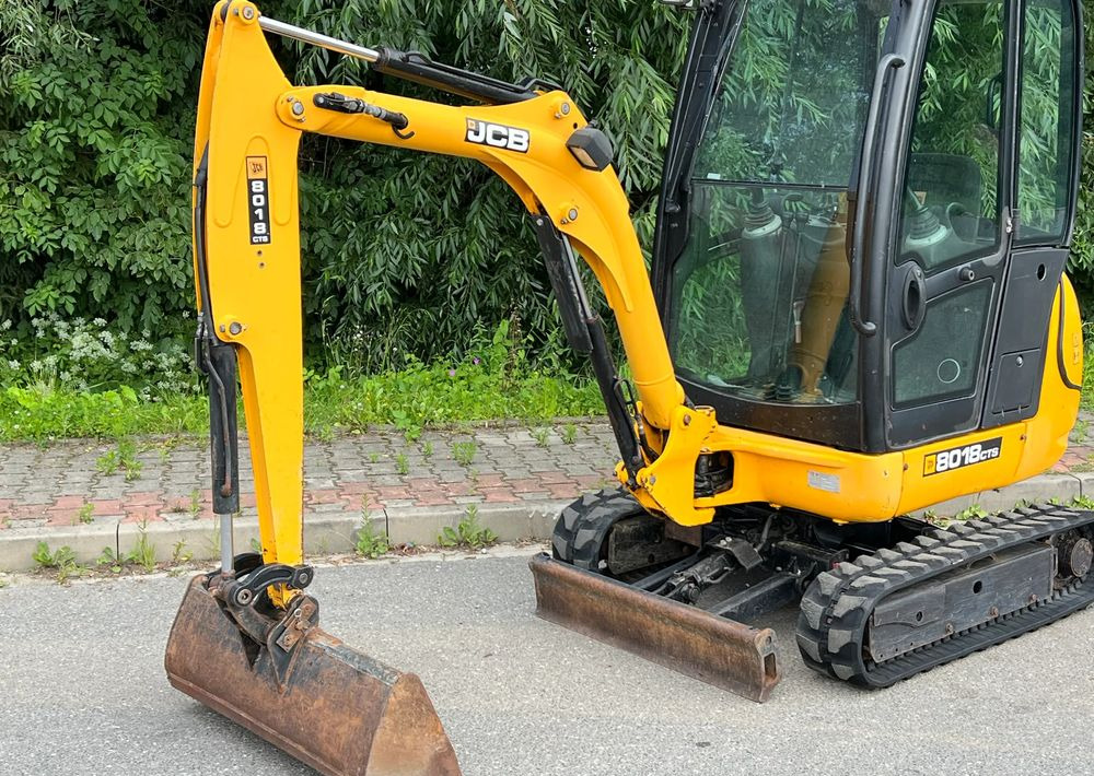 JCB MINIKOPARKA JCB 8018 3 Łyżki Stan IDEALNY - حفارة مُصَّغرة: صورة 3 JCB MINIKOPARKA JCB 8018 3 Łyżki Stan IDEALNY - حفارة مُصَّغرة: صورة 3