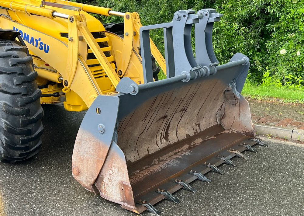Komatsu * Koparko Ładowarka * Komatsu WB 97 S Utility * - جرافة حفار: صورة 2 Komatsu * Koparko Ładowarka * Komatsu WB 97 S Utility * - جرافة حفار: صورة 2