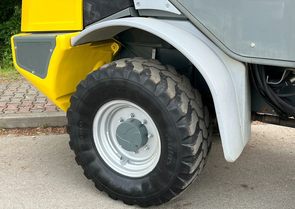 Kramer * Kramer Allrad Neuson 950 * Ładowarka * Sprowadzona * Bardzo Dobry Stan - اللودر بعجل: صورة 5 Kramer * Kramer Allrad Neuson 950 * Ładowarka * Sprowadzona * Bardzo Dobry Stan - اللودر بعجل: صورة 5