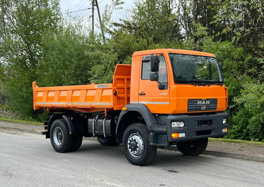 MAN * LE 280 B * MAN * 4x4 * Kiper Wywrotka x3 * Meiller * Sprowadzony * Stan Perfekcyjny * - شاحنة قلاب: صورة 2 MAN * LE 280 B * MAN * 4x4 * Kiper Wywrotka x3 * Meiller * Sprowadzony * Stan Perfekcyjny * - شاحنة قلاب: صورة 2