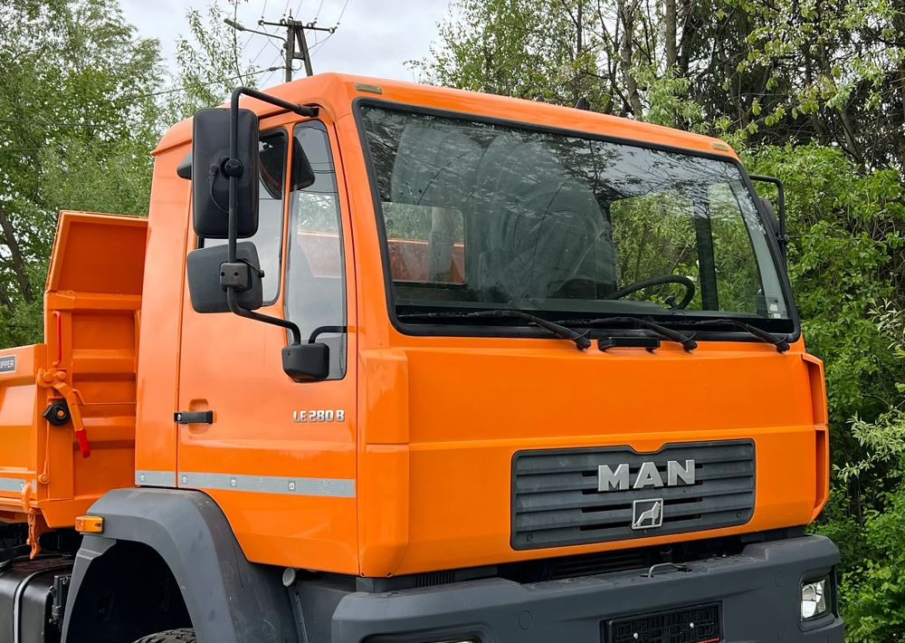 MAN * LE 280 B * MAN * 4x4 * Kiper Wywrotka x3 * Meiller * Sprowadzony * Stan Perfekcyjny * - شاحنة قلاب: صورة 4 MAN * LE 280 B * MAN * 4x4 * Kiper Wywrotka x3 * Meiller * Sprowadzony * Stan Perfekcyjny * - شاحنة قلاب: صورة 4