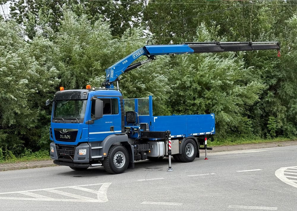 MAN * MAN 18.440 TGS * 4x4 * HDS Fassi F215 * Sprowadzony * 95 000 KM ! * Stan Jak Nowy - شاحنات مسطحة, شاحنة كرين: صورة 1 MAN * MAN 18.440 TGS * 4x4 * HDS Fassi F215 * Sprowadzony * 95 000 KM ! * Stan Jak Nowy - شاحنات مسطحة, شاحنة كرين: صورة 1