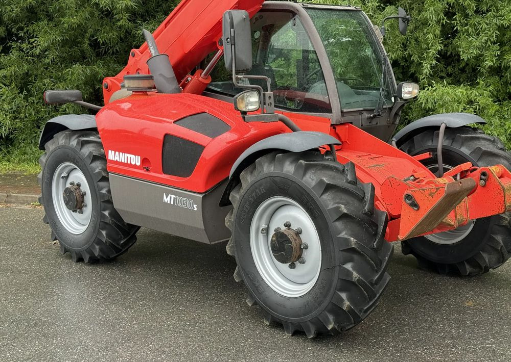 Manitou * Ładowarka Manitou MT 1030s * Sprowadzona *4200 MTG * Stan Perfekcyjny * - رافعة تلسكوبية: صورة 4 Manitou * Ładowarka Manitou MT 1030s * Sprowadzona *4200 MTG * Stan Perfekcyjny * - رافعة تلسكوبية: صورة 4