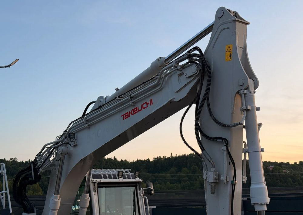 Takeuchi * Koparka Gąsienicowa * TAKEUCHI TB2150R 5100 MTH * Sprowadzona * Bardzo Dobry Stan - حفار زحاف: صورة 3 Takeuchi * Koparka Gąsienicowa * TAKEUCHI TB2150R 5100 MTH * Sprowadzona * Bardzo Dobry Stan - حفار زحاف: صورة 3